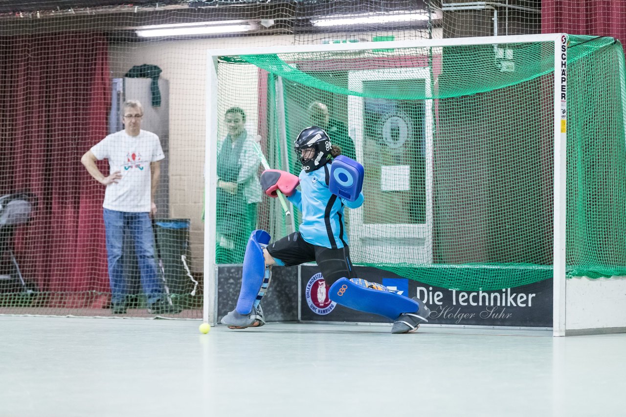 Bild 331 - B-Juniorinnen UHC